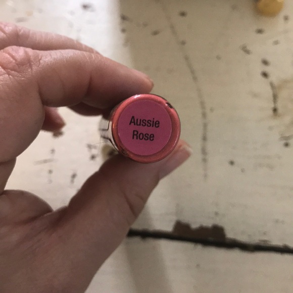 LipSense Aussie Rose - Picture 3 of 3